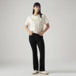 Levi's Women's Flared Fit High Rise Jeans - Image 5