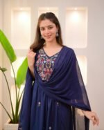 KLOSIA Women Kurta Set - Image 3