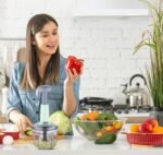 Xmart India Chopper for Kitchen Use, 900ml Push Chopper with 5 Blades, Vegetable Cutter Kitchen Accessories Items for Home Cutting Vegetables, Onion, Ginger, Garlic, Salad, Tomato, Potato (Pista) - Image 4