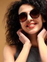 Voyage UV Protection Cat-eye Sunglass - Image 2